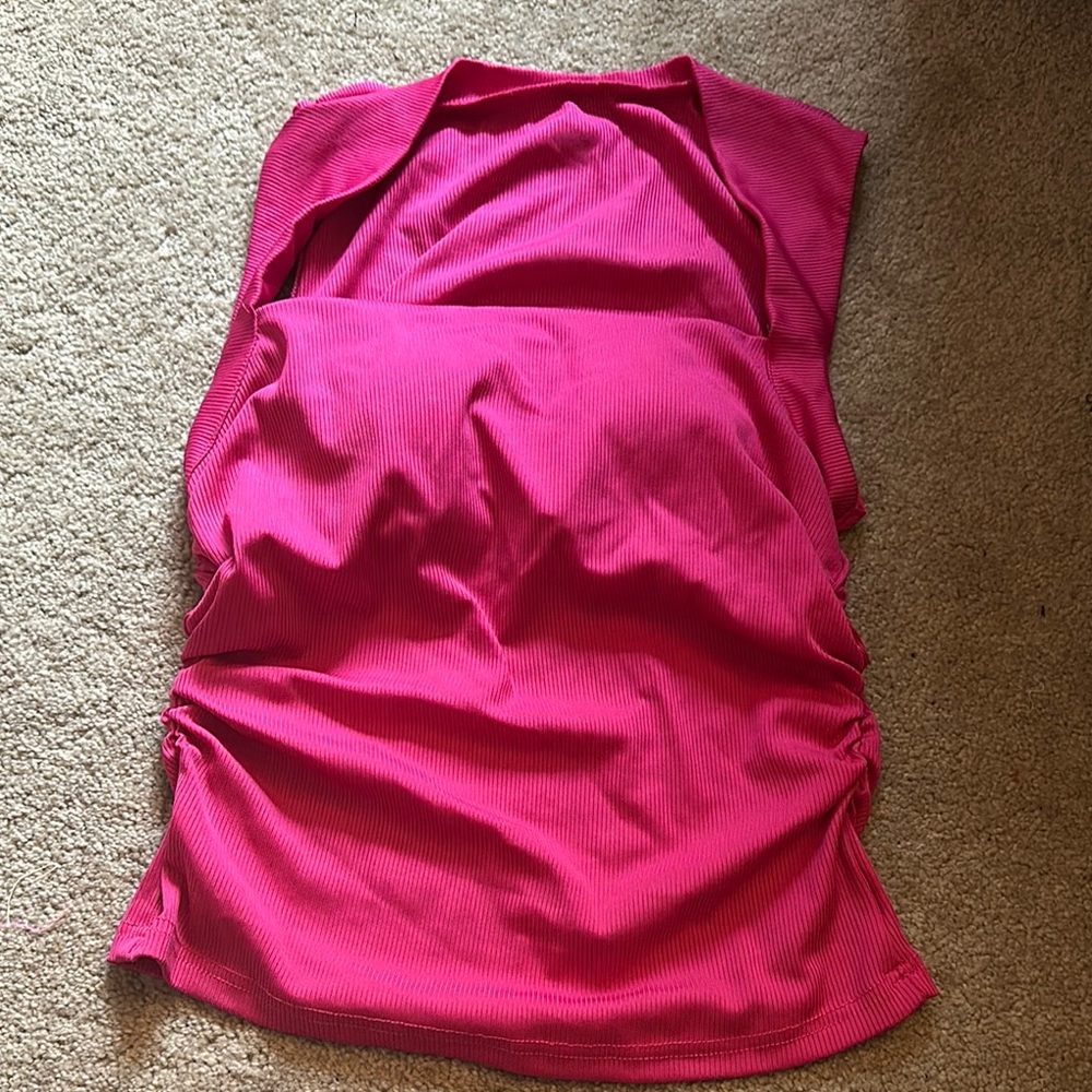 Women's Ribbed Sleeveless Top in Bright Pink